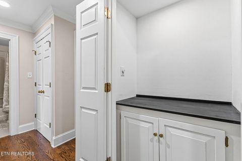 Tiny photo for 916 Highland Point Drive, Knoxville, TN 37919 (MLS # 1322722)