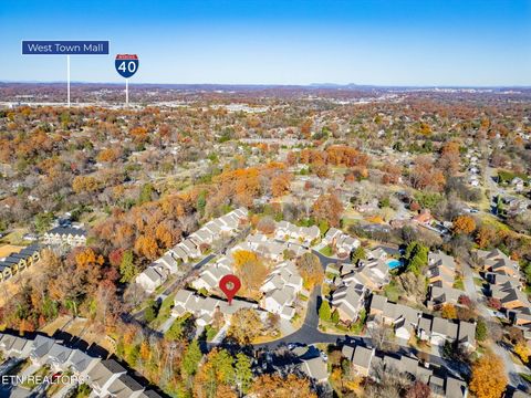 Tiny photo for 916 Highland Point Drive, Knoxville, TN 37919 (MLS # 1322722)