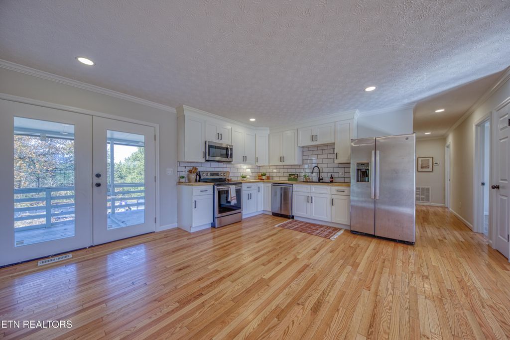 Photo of 4815 E Emory Rd, Knoxville, TN 37938 (MLS # 1322029)