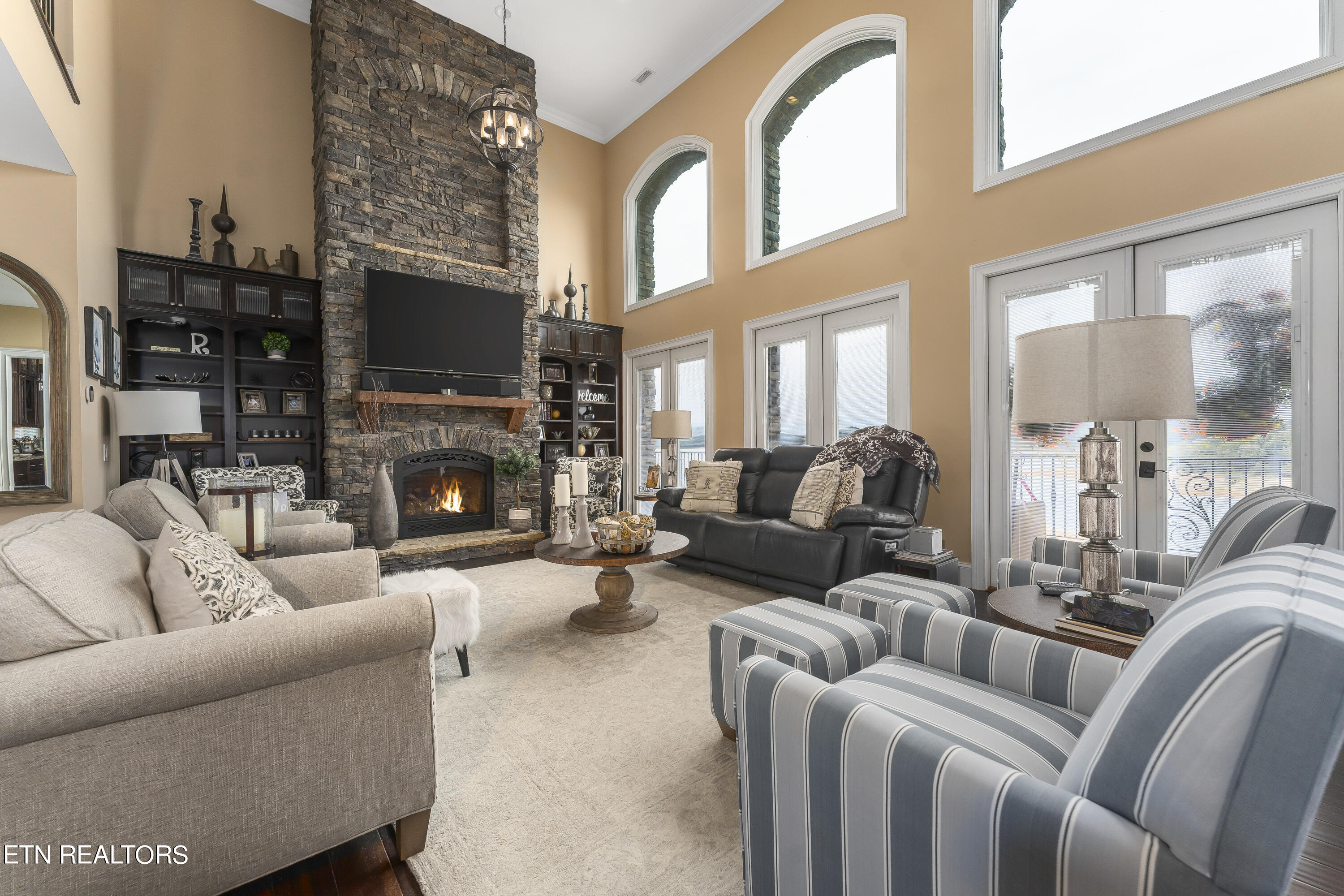 450 Riverbend Drive