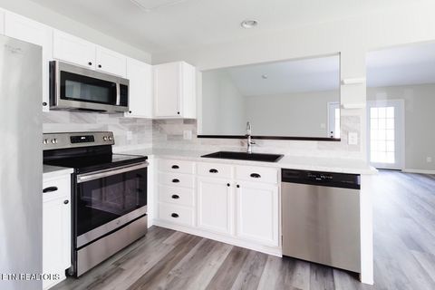 Tiny photo for 6972 La Christa Way, Knoxville, TN 37921 (MLS # 1340466)
