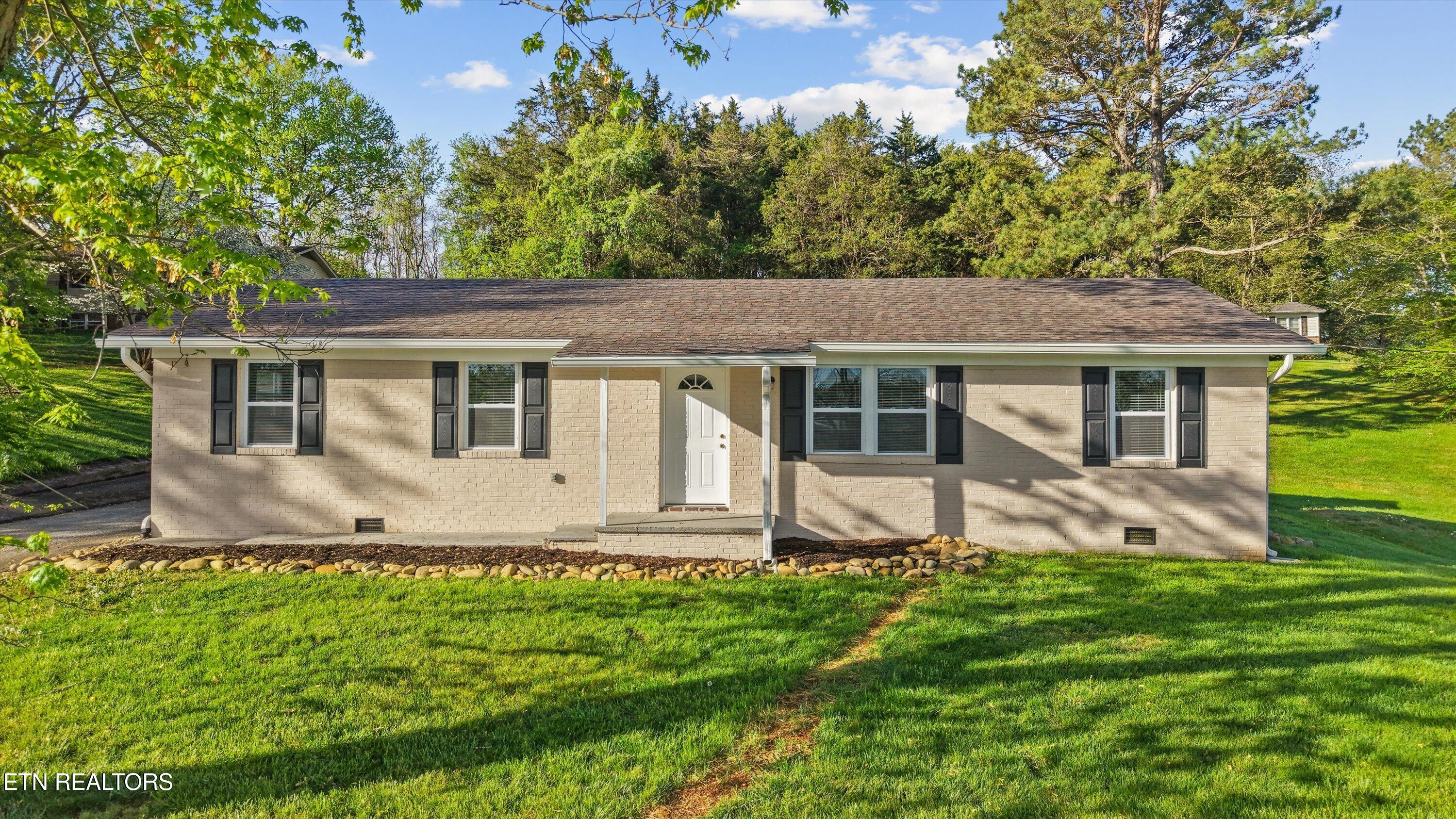 01-403 Old Dandridge Pike 27
