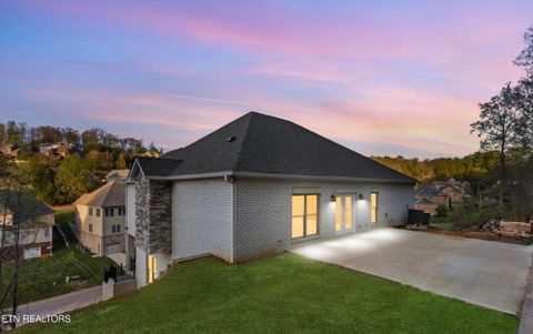 1853 Calgary Falls Lane Knoxville TN 37931