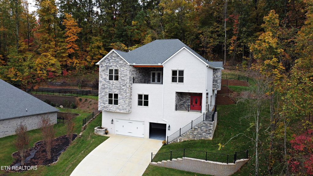 Photo of 1853 Calgary Falls Lane, Knoxville, TN 37931 (MLS # 1319068)