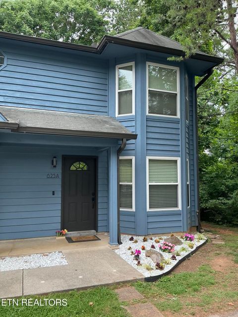 Photo of 625 Idlewood Lane, Knoxville, TN 37923 (MLS # 1347182)