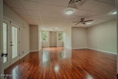 Tiny photo for 118 Luxury Lane, Dandridge, TN 37725 (MLS # 1321765)