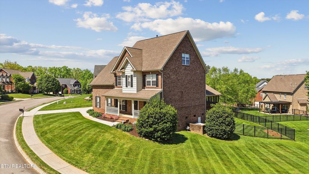 Photo of 12617 Weatherstone Drive, Knoxville, TN 37922 (MLS # 1337060)