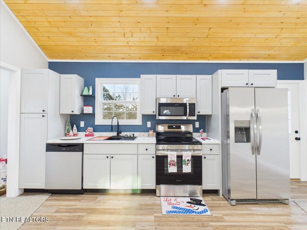 Photo of 176 Granby Lane, Harrogate, TN 37752 (MLS # 1324196)