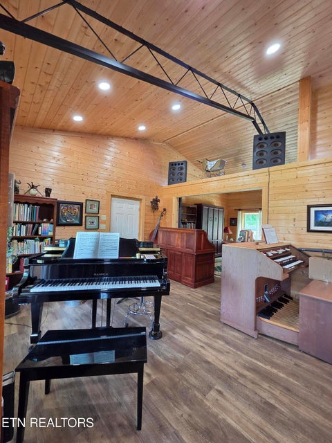Tiny photo for 1302 Cummingsville/Sparkmantown Rd, Doyle, TN 38559 (MLS # 1345012)