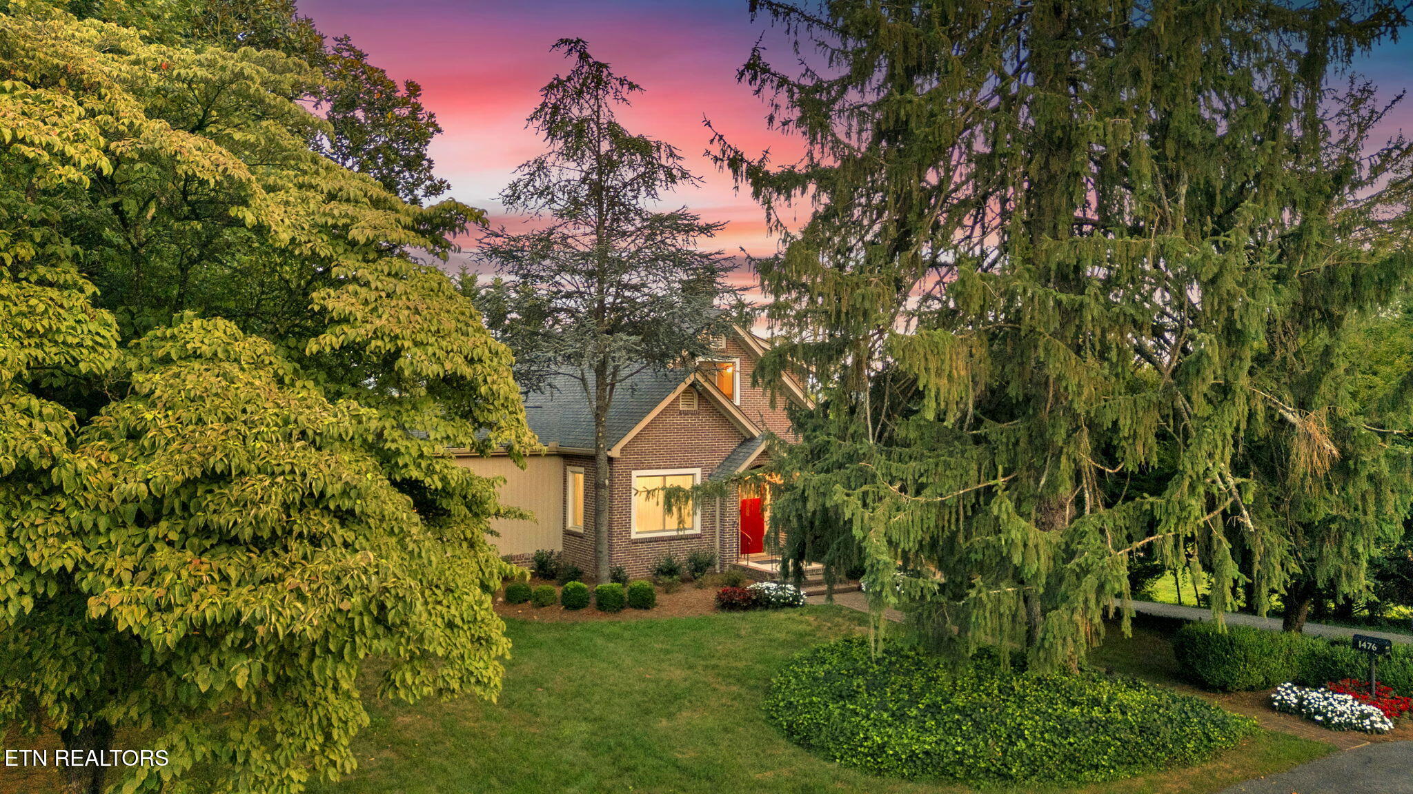 1476 Darbee Drive