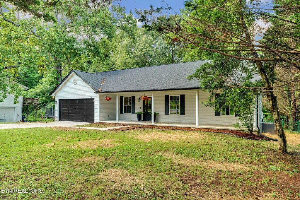 Photo of 1217 Hoss Rd, Powell, TN 37849 (MLS # 1312395)