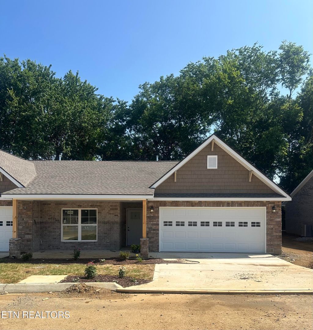 Photo of 668 Snowflower Circle #24, Pigeon Forge, TN 37863 (MLS # 1281638)