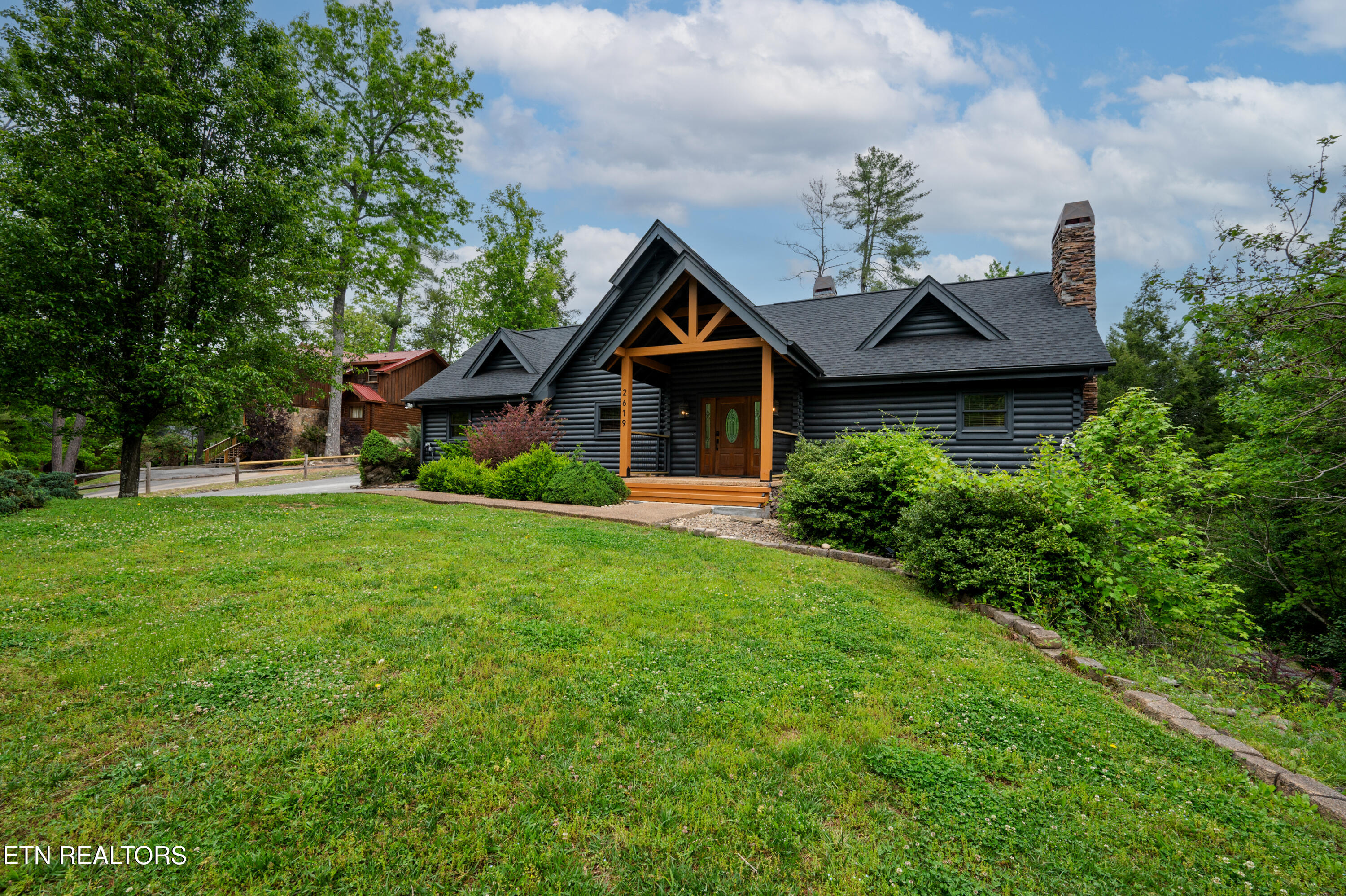 2619 Bear Crossing Way