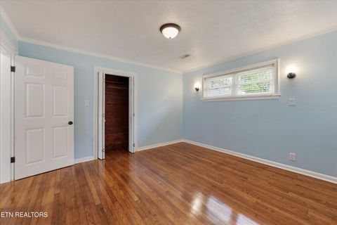 Tiny photo for 115 Spring St, Wartburg, TN 37887 (MLS # 1336728)