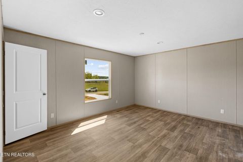 Tiny photo for 249 County Road 784A, Etowah, TN 37331 (MLS # 1337918)