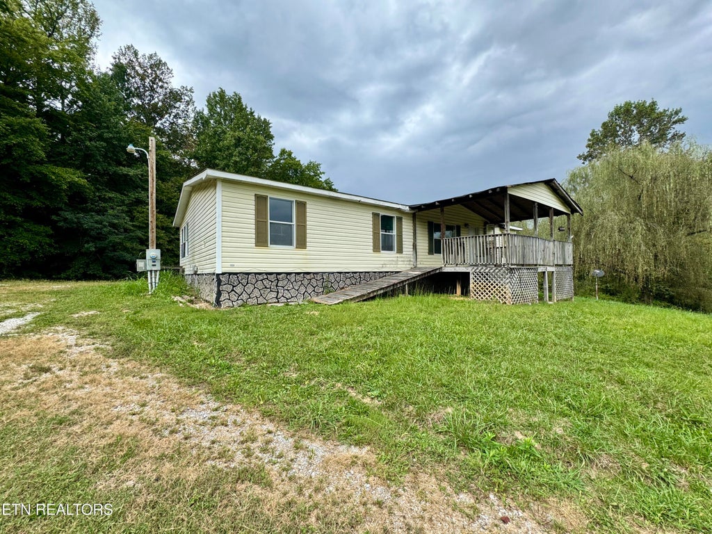 Photo of 265 Sandy Gap Rd, Pioneer, TN 37847 (MLS # 1355198)