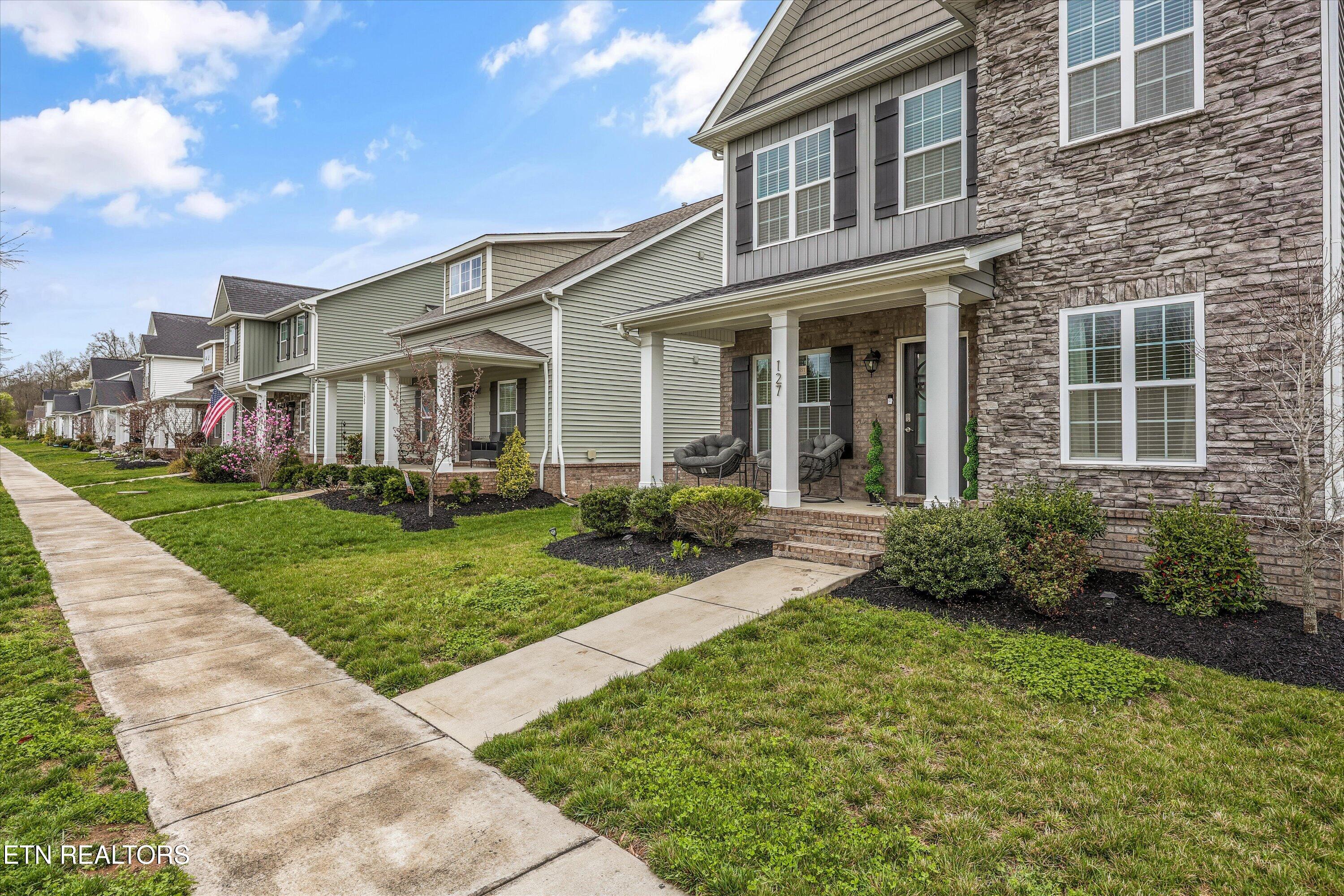 127 W Rarity Ridge Pkwy