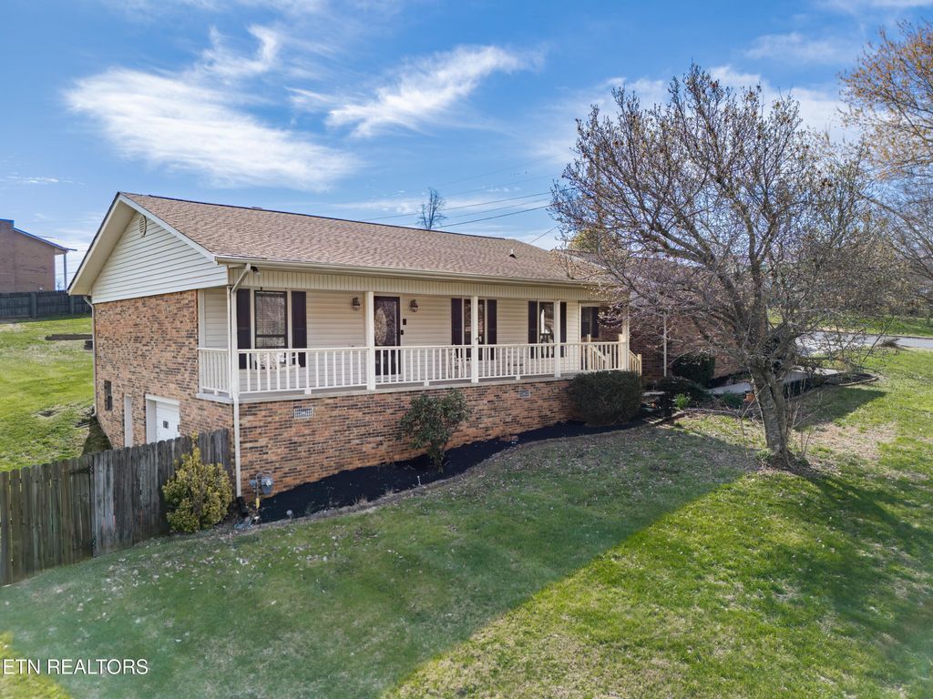 Photo of 5725 Academy Drive, Morristown, TN 37814 (MLS # 1333952)