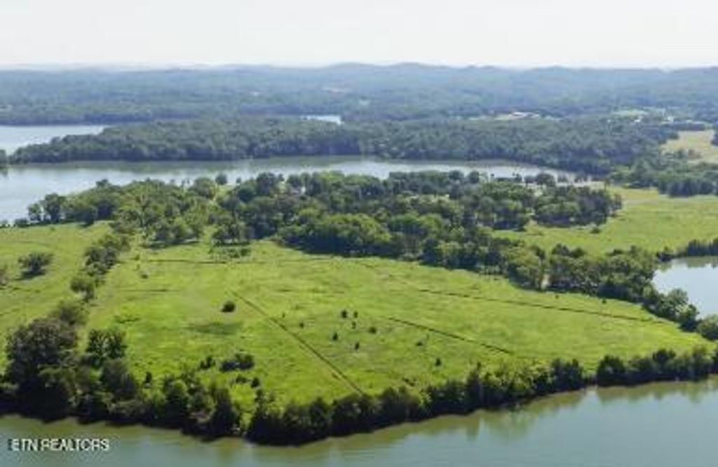 Photo of 308 McReynolds Rd #Lot 3, Friendsville, TN 37737 (MLS # 1336052)