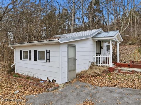 Tiny photo for 840 Silver Lane, Jefferson City, TN 37760 (MLS # 1328296)