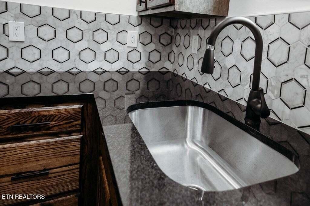 Photo of 2401 Top View Circle, Sevierville, TN 37876 (MLS # 1332034)