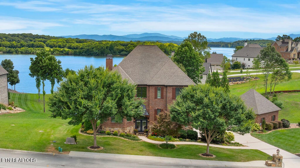 Photo of 105 Breakers Drive, Vonore, TN 37885 (MLS # 1356401)