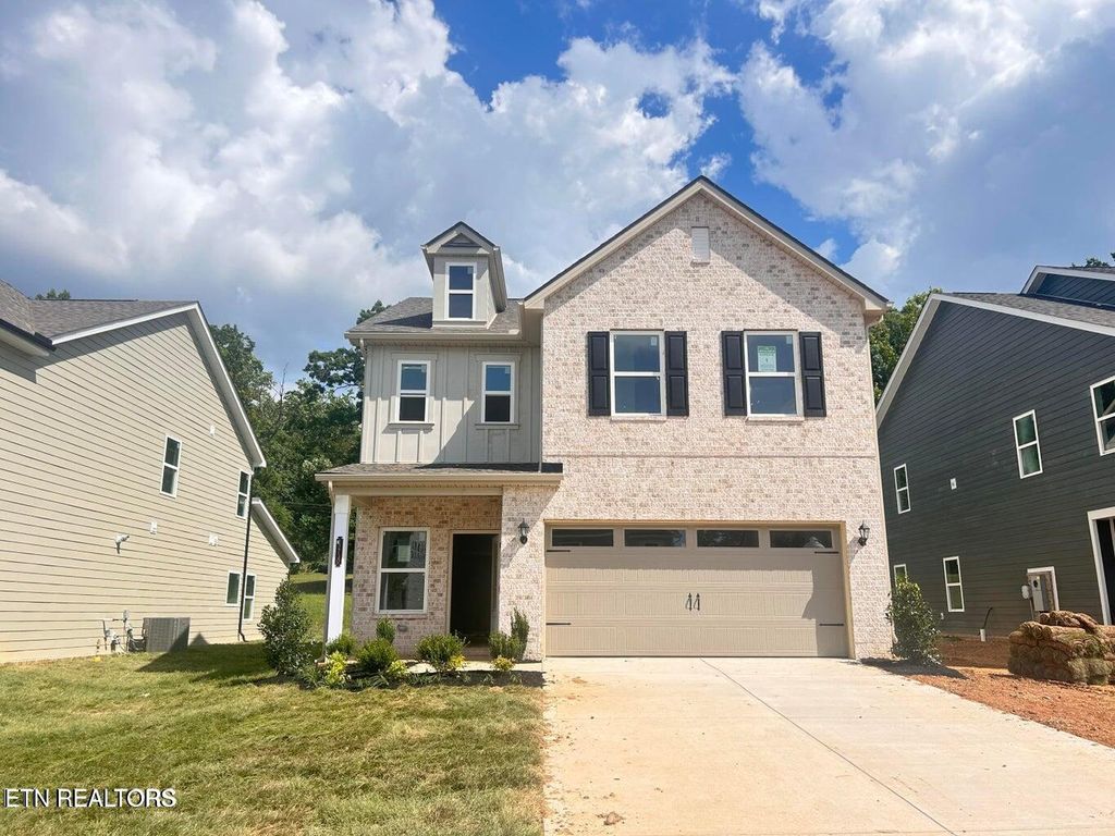 Photo of 12730 Duckfoot Lane (Lot 8) Ln, Farragut, TN 37934 (MLS # 1313534)