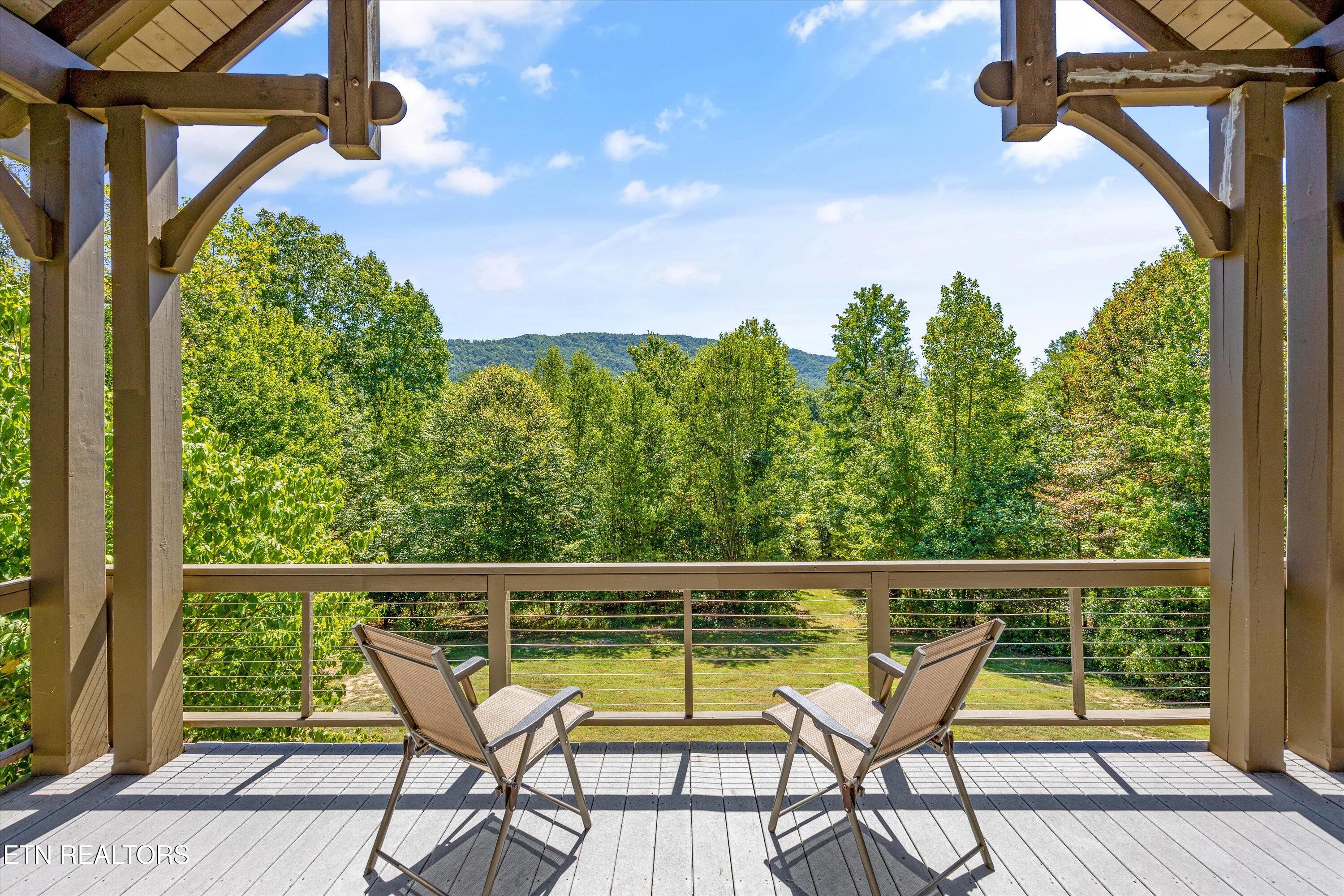 4893 Allegheny Cove Way