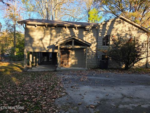 Photo of 8229 E Lamar Alexander Pkwy, Townsend, TN 37882 (MLS # 1319288)