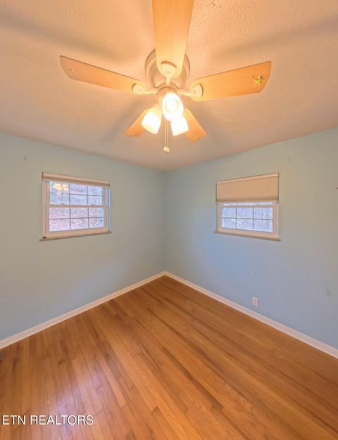 Tiny photo for 1052 Sunset Circle, Newport, TN 37821 (MLS # 1332812)