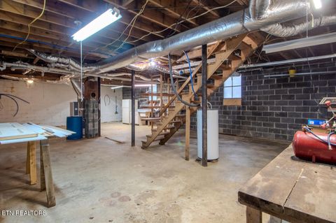 Tiny photo for 1052 Sunset Circle, Newport, TN 37821 (MLS # 1332812)