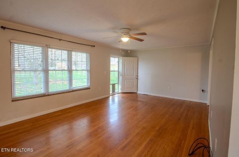 Tiny photo for 1052 Sunset Circle, Newport, TN 37821 (MLS # 1332812)