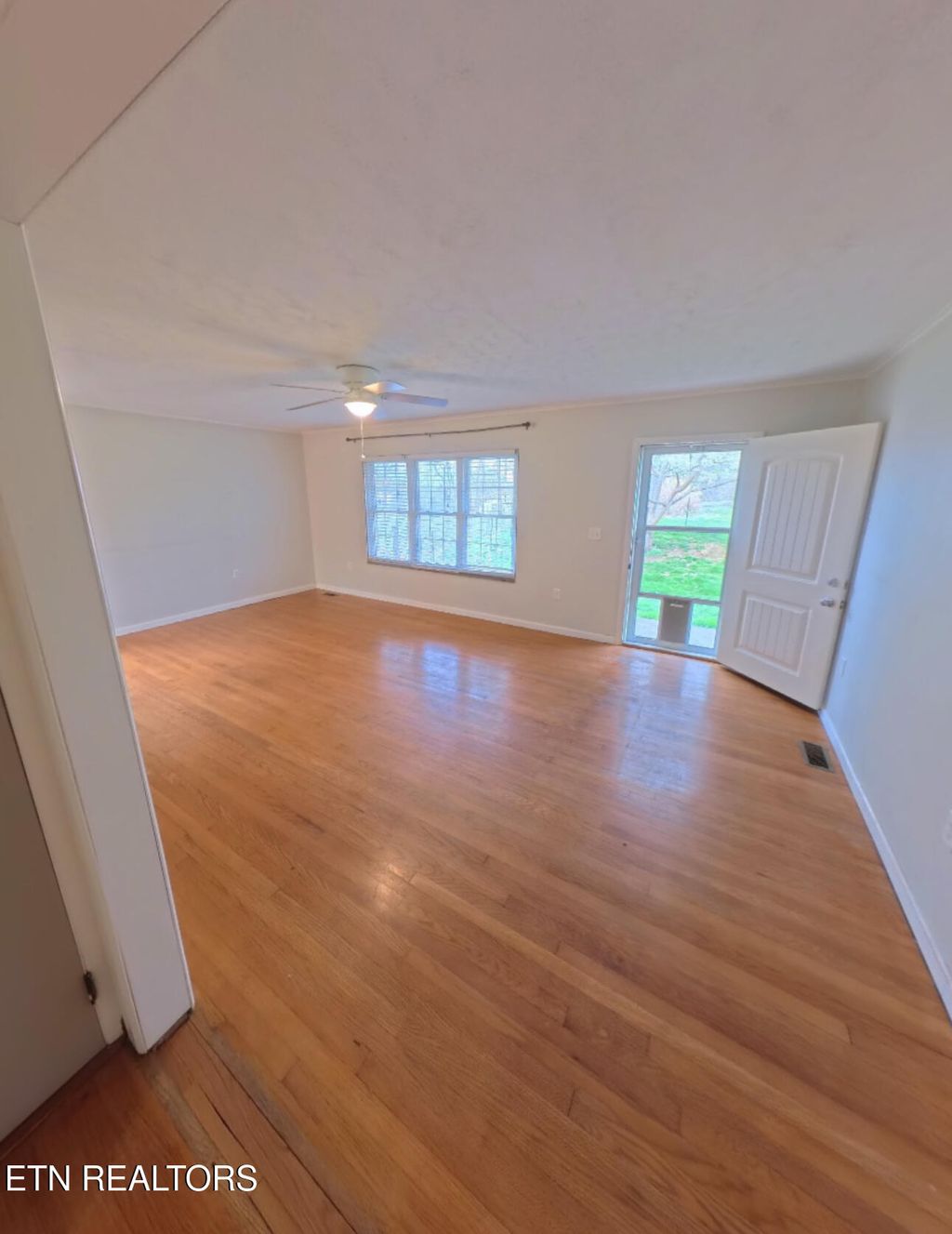 Photo of 1052 Sunset Circle, Newport, TN 37821 (MLS # 1332812)