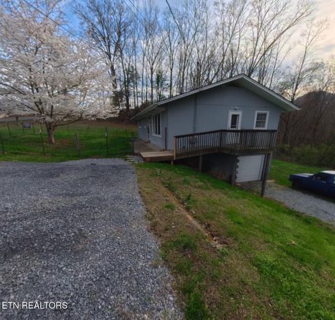 Tiny photo for 1052 Sunset Circle, Newport, TN 37821 (MLS # 1332812)