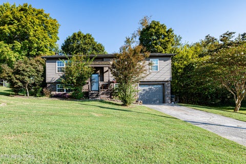 Tiny photo for 612 Arlington Drive, Knoxville, TN 37934 (MLS # 1357095)