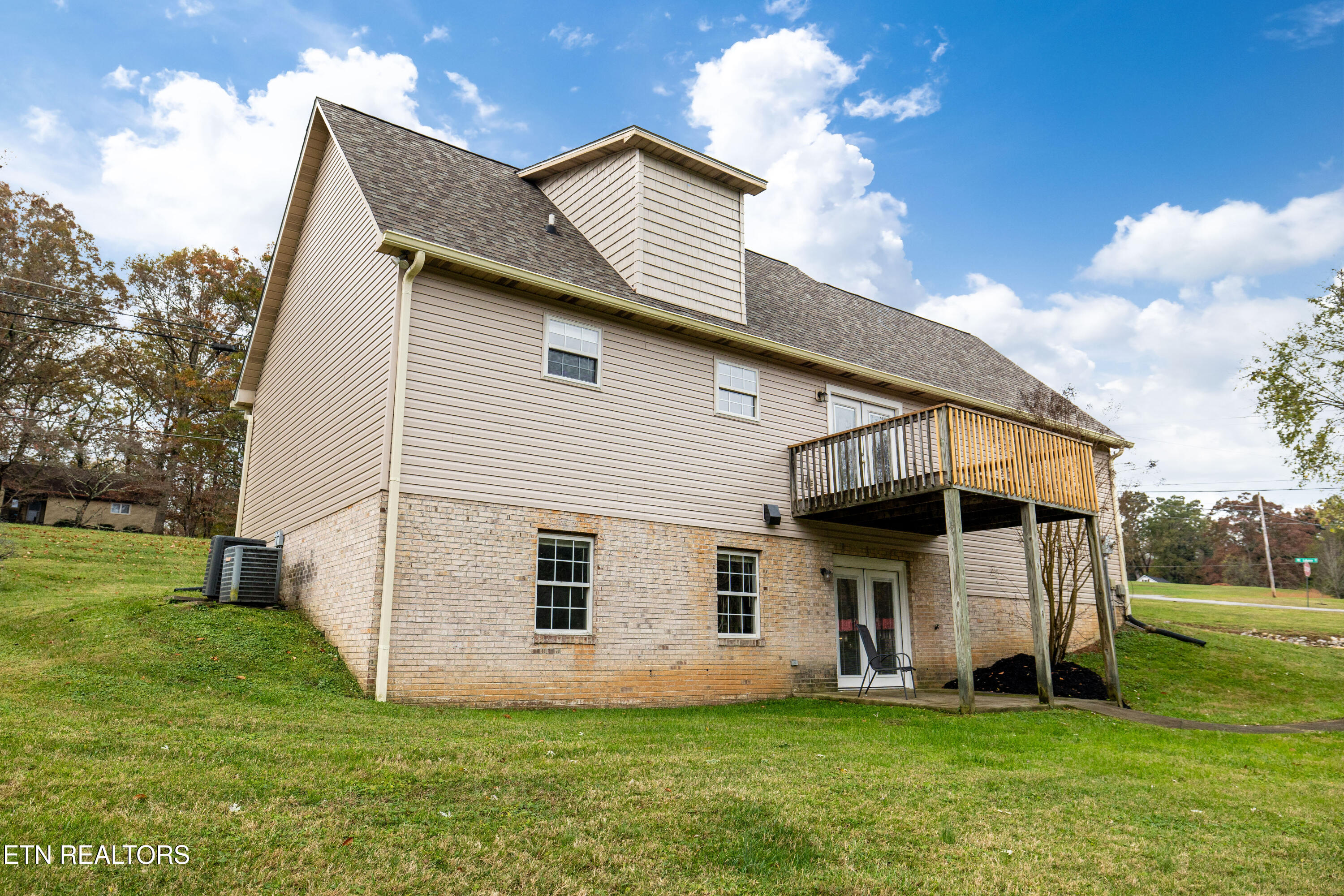 3307 Wildwood Rd