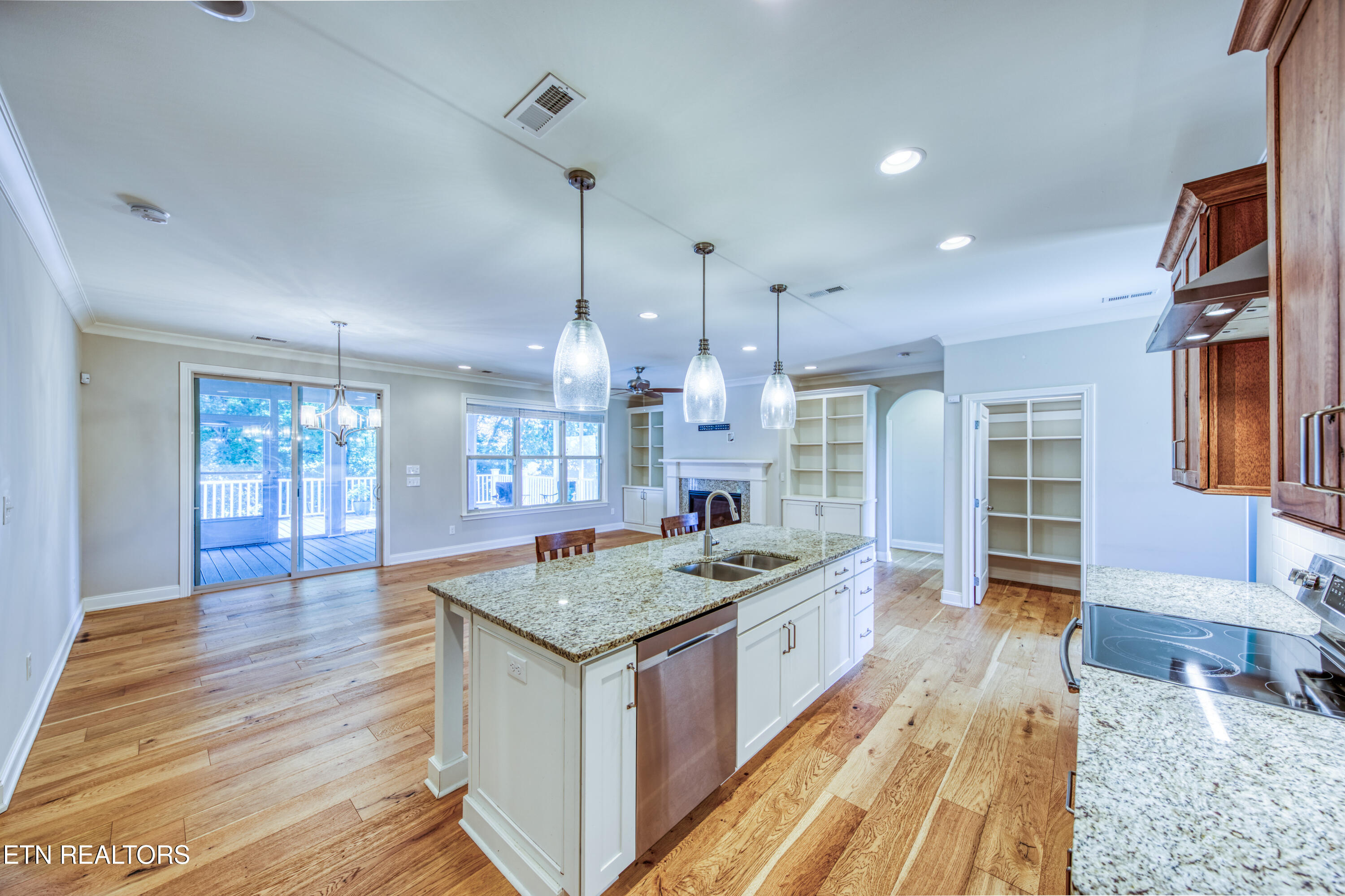 126 Pocola Way