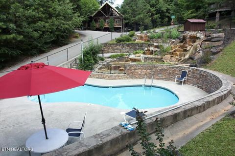 Tiny photo for 1781 Mountain Shadows Way, Gatlinburg, TN 37738 (MLS # 1328611)
