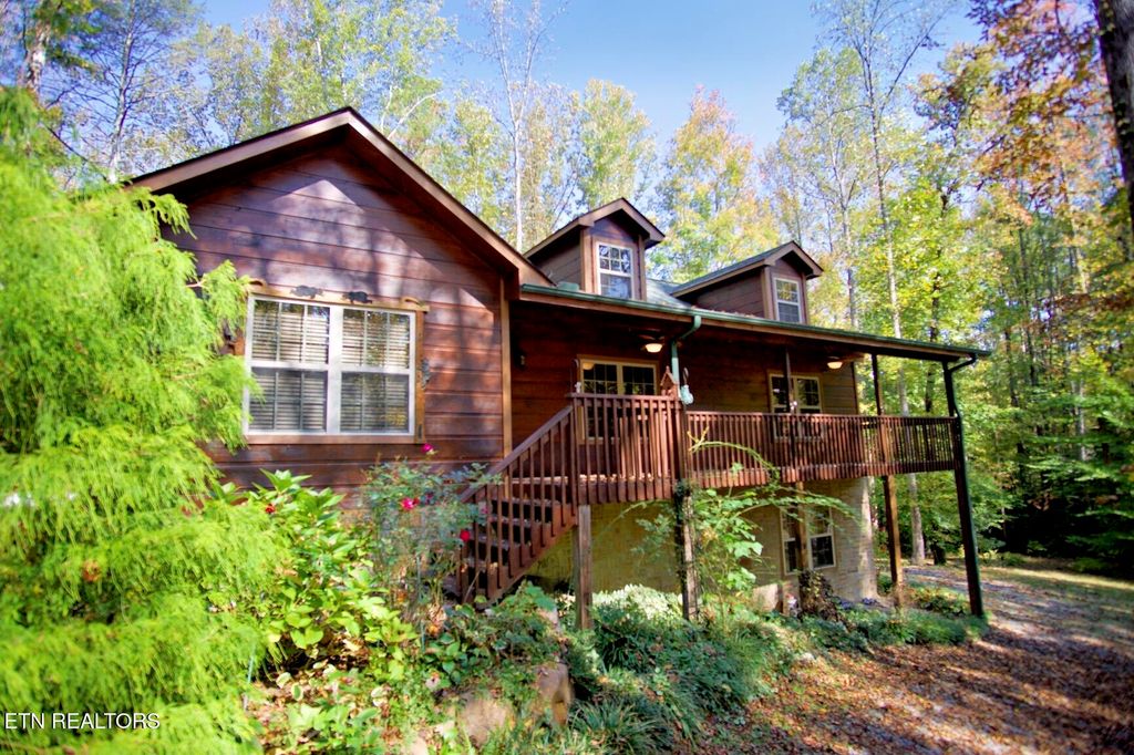 Photo of 2235 Cub Circle, Sevierville, TN 37876 (MLS # 1320260)