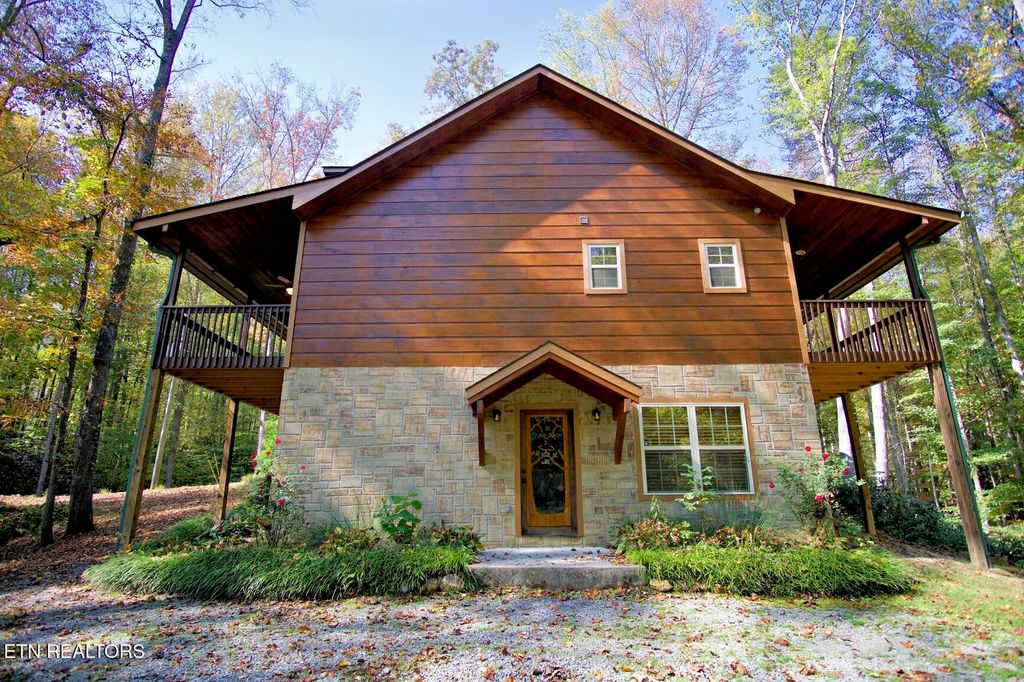 Photo of 2235 Cub Circle, Sevierville, TN 37876 (MLS # 1320260)