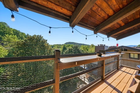 Tiny photo for 1081 Cove Rd #APT 634, Sevierville, TN 37876 (MLS # 1359484)