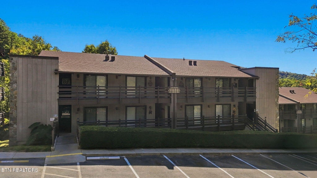 Photo of 1081 Cove Rd #APT 634, Sevierville, TN 37876 (MLS # 1359484)