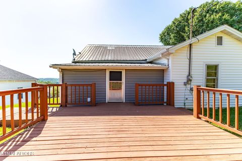 Tiny photo for 517 W 2nd Ave, Lenoir City, TN 37771 (MLS # 1337501)
