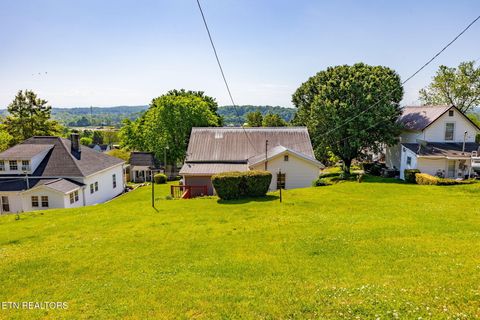 Tiny photo for 517 W 2nd Ave, Lenoir City, TN 37771 (MLS # 1337501)