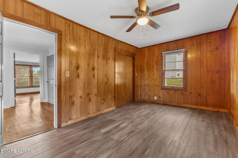 Tiny photo for 517 W 2nd Ave, Lenoir City, TN 37771 (MLS # 1337501)