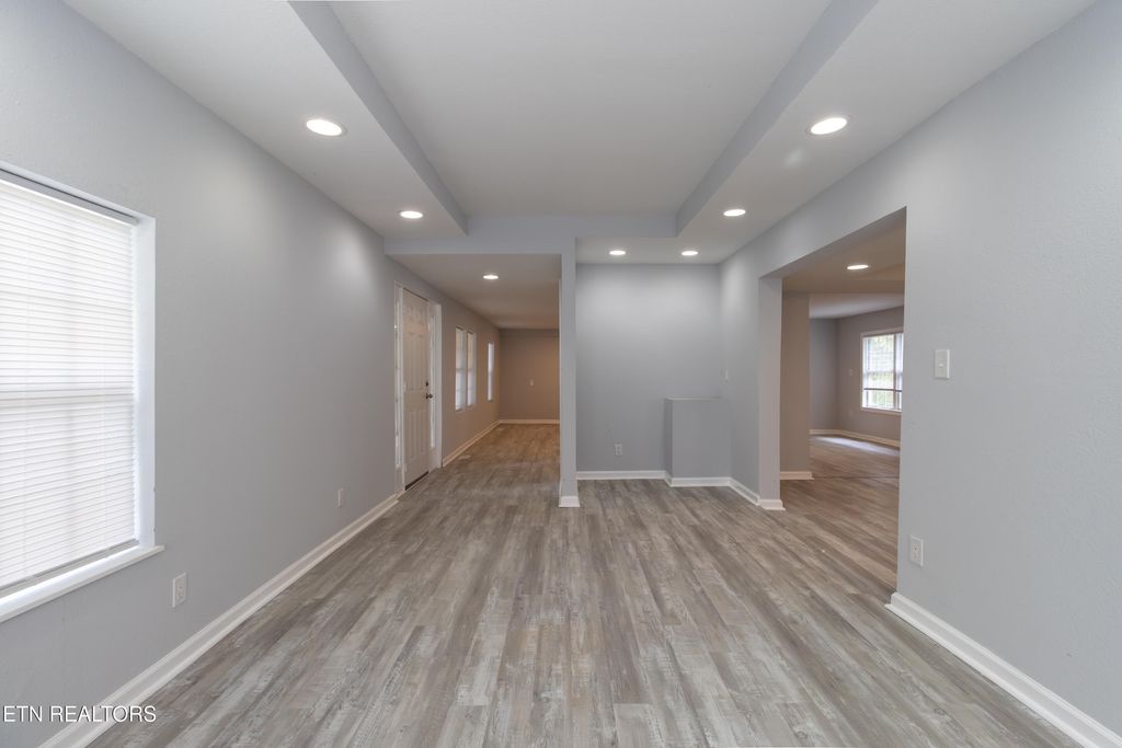 Photo of 770 Mahoney Rd, Oliver Springs, TN 37840 (MLS # 1333094)