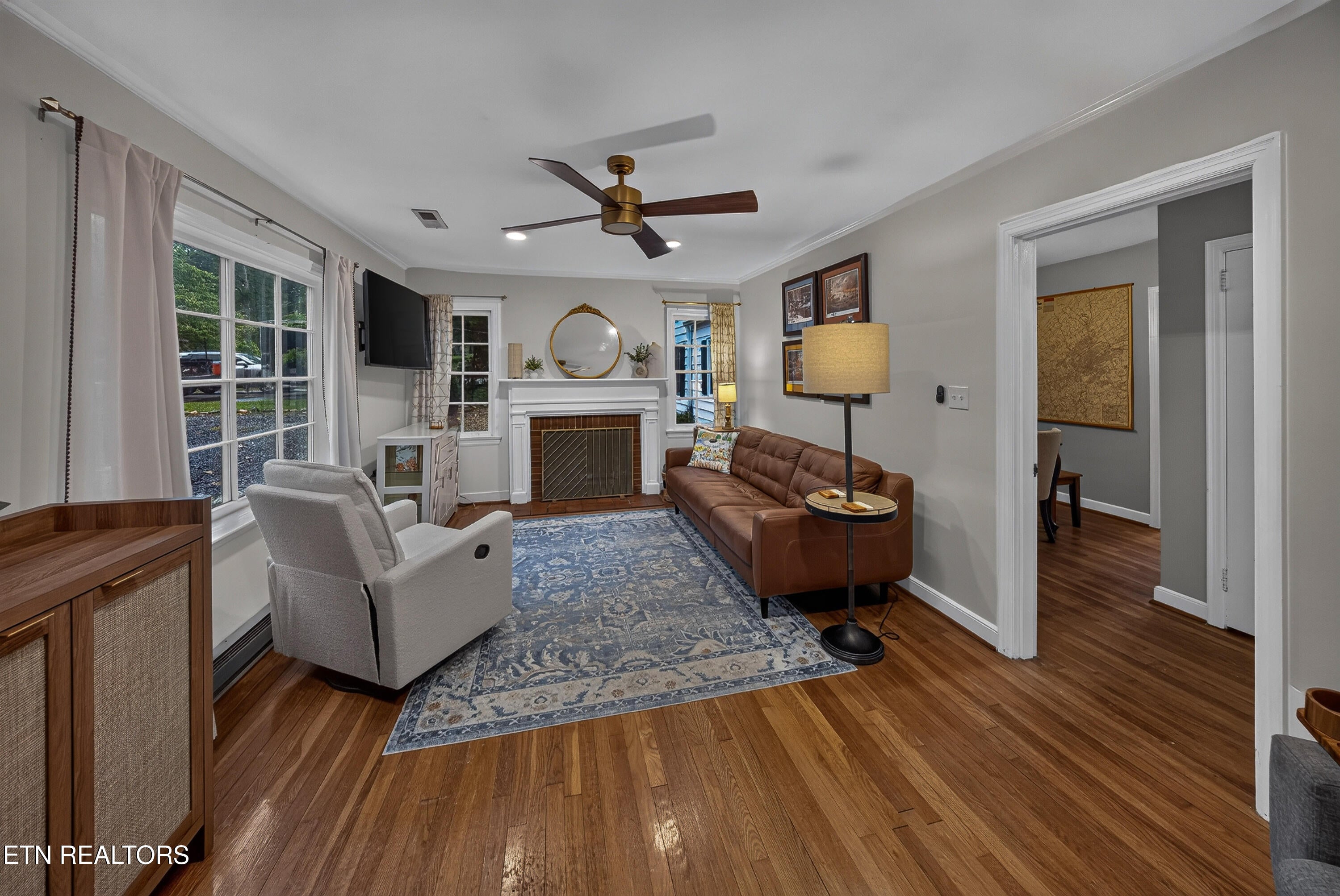 5104 Kesterwood Drive