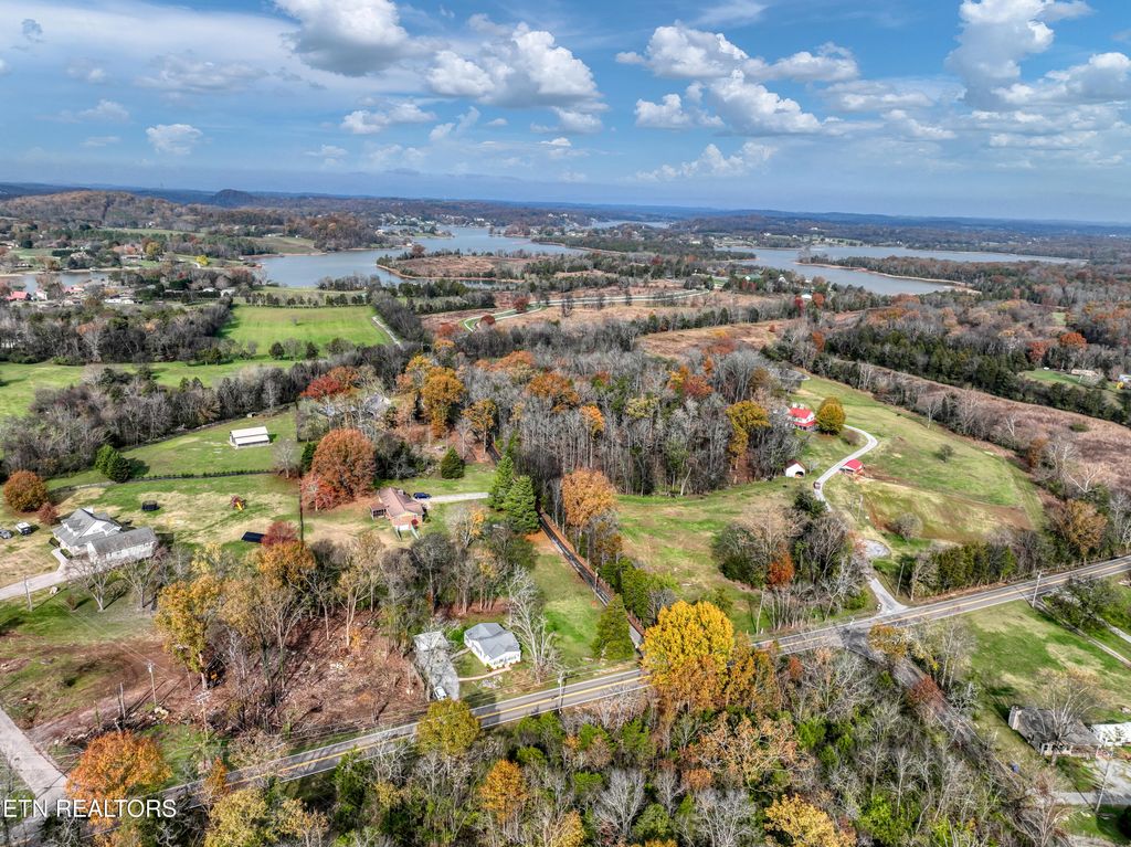 Photo of 4906 Miser Station Rd, Friendsville, TN 37737 (MLS # 1283794)