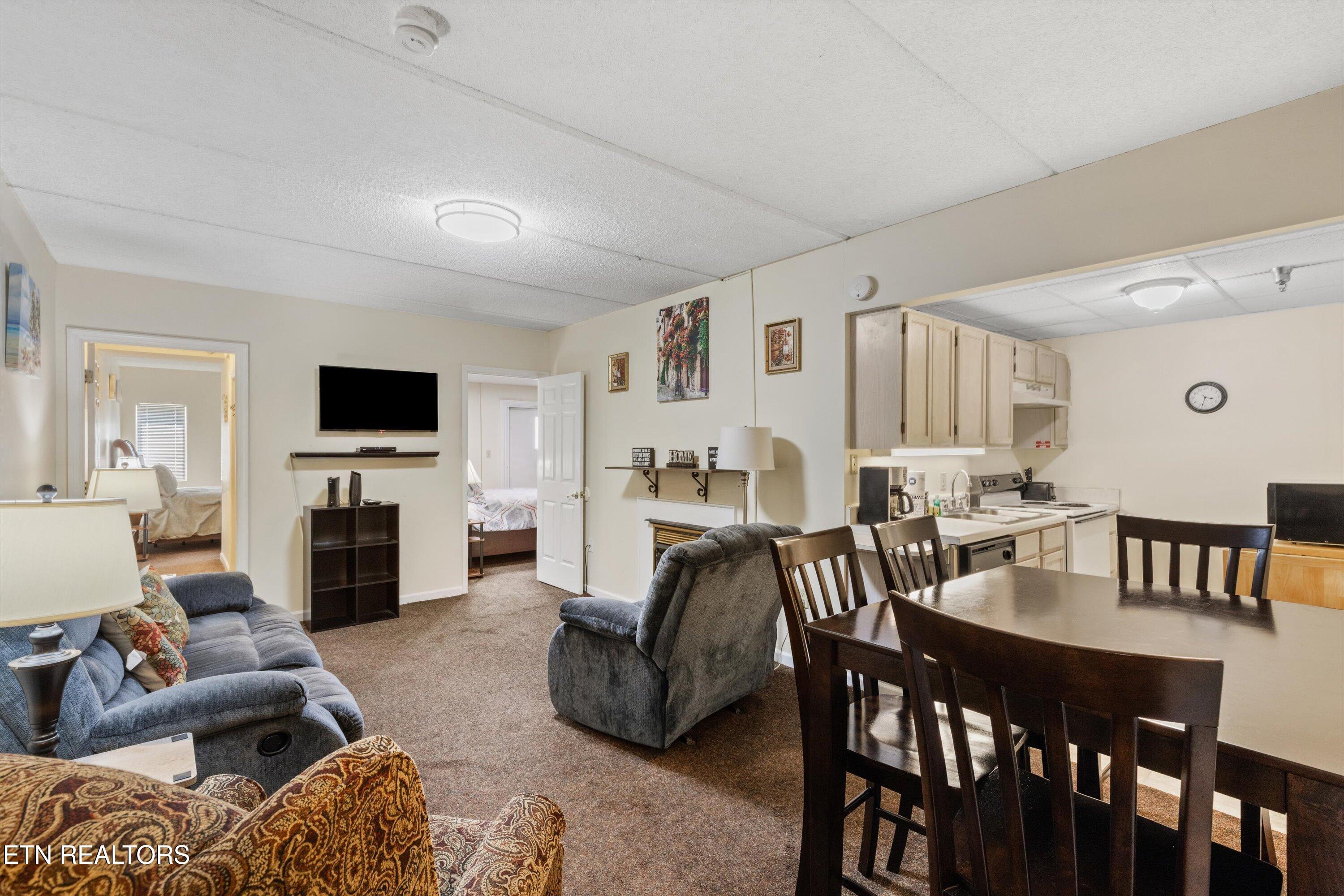 413 Baskins Creek Rd UNIT 308