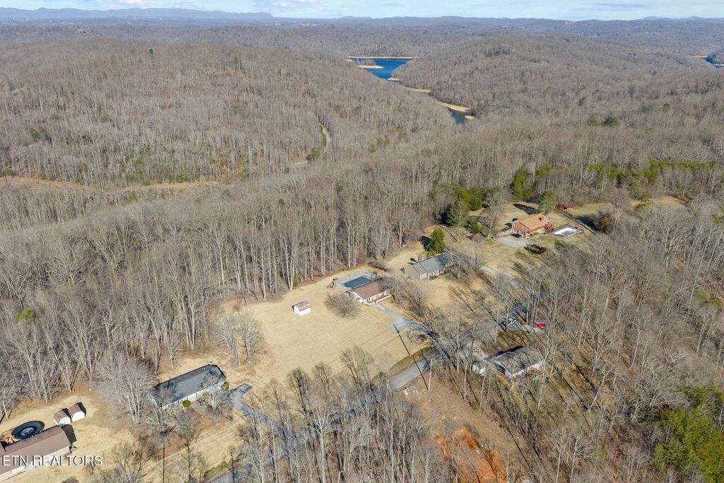 Photo of 815 Stephens Rd, Rocky Top, TN 37769 (MLS # 1328448)